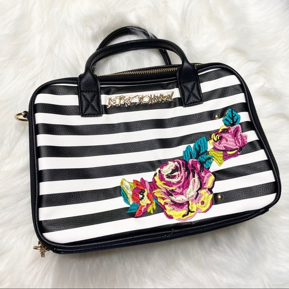 betsey johnson lunch bag